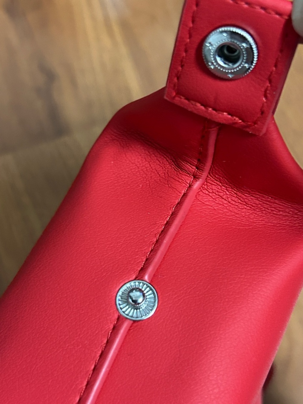 NWOT Givenchy Parfums Red Faux-Leather Zip Pouch with Silver Logo Charm - Picture 10 of 11